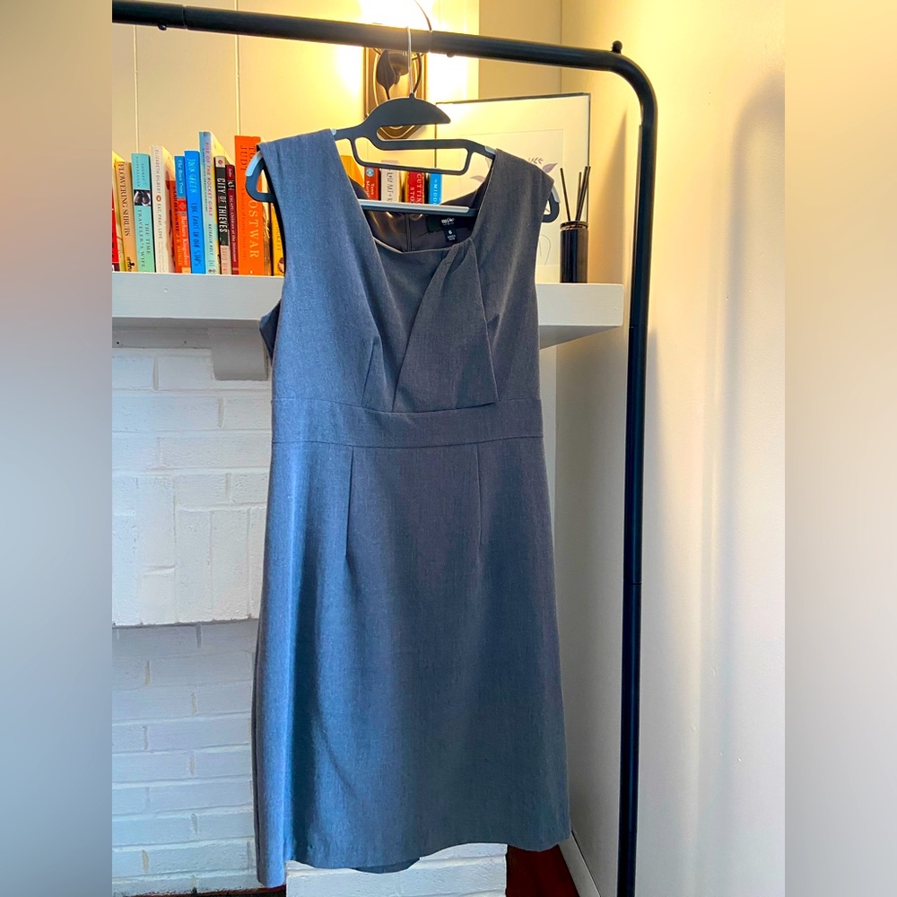 Mossimo, Grey sleeveless Sheath dress, Size 6